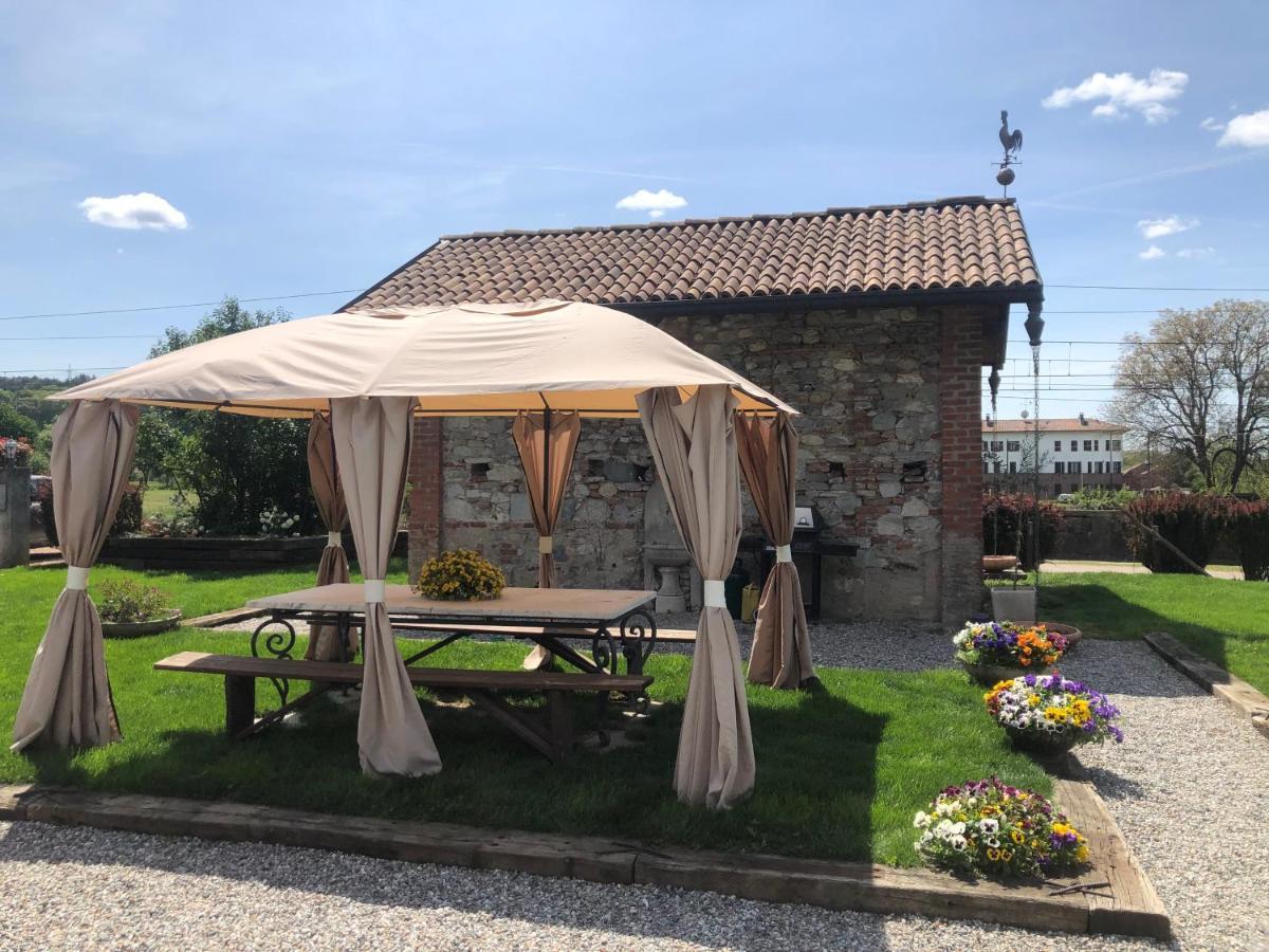 B&B Tenuta Legnate Sesto Calende Luaran gambar