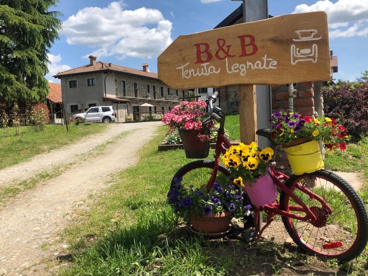 B&B Tenuta Legnate Sesto Calende Luaran gambar