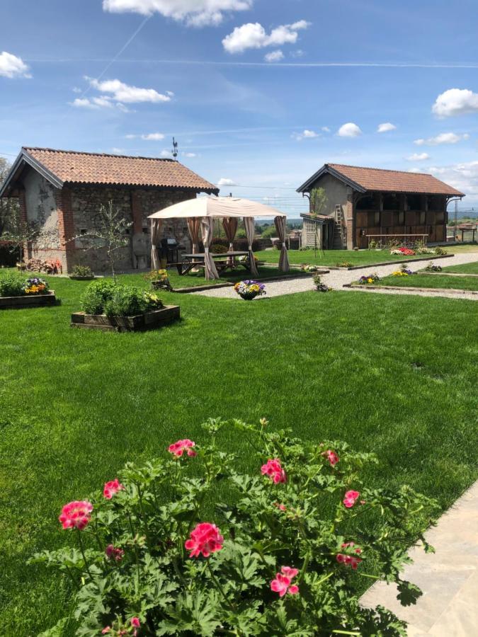 B&B Tenuta Legnate Sesto Calende Luaran gambar