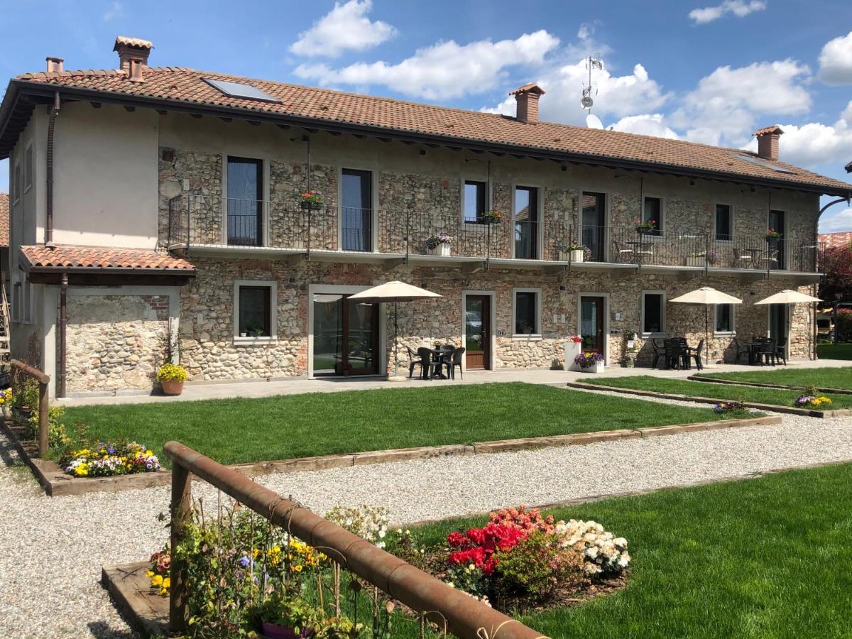 B&B Tenuta Legnate Sesto Calende Luaran gambar